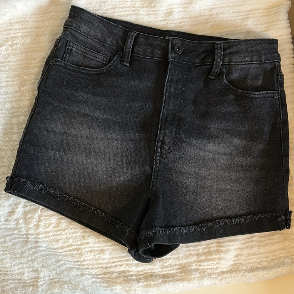 Kendall & Kylie Black High Rise Denim Shorts Size 11